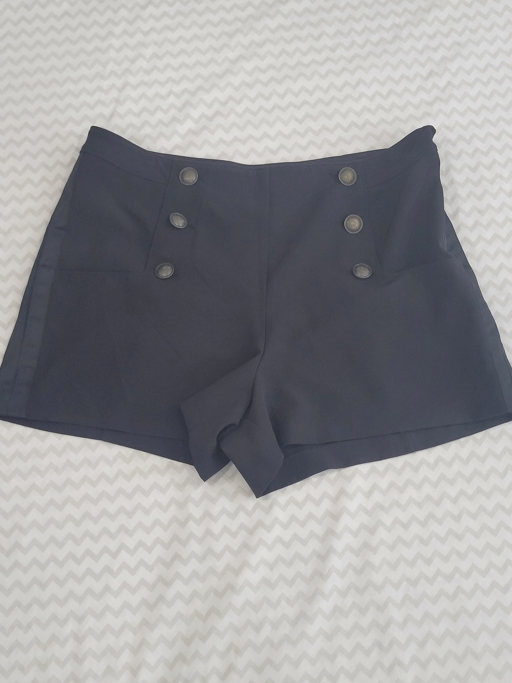 Disney Alice Through the Looking Glass Colleen Atwood Sailor Shorts Sz 14 Black